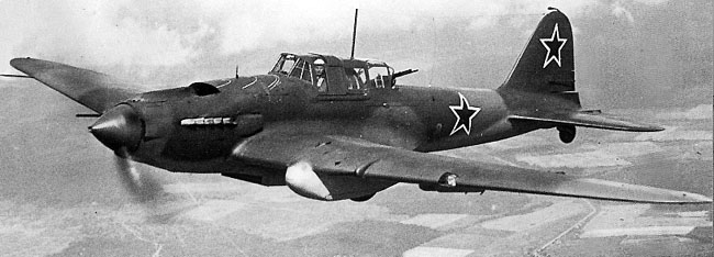 An Ilyushin Il-2 ground attack aircraft. Штурмовик Ил-2. File in the Public Domain.